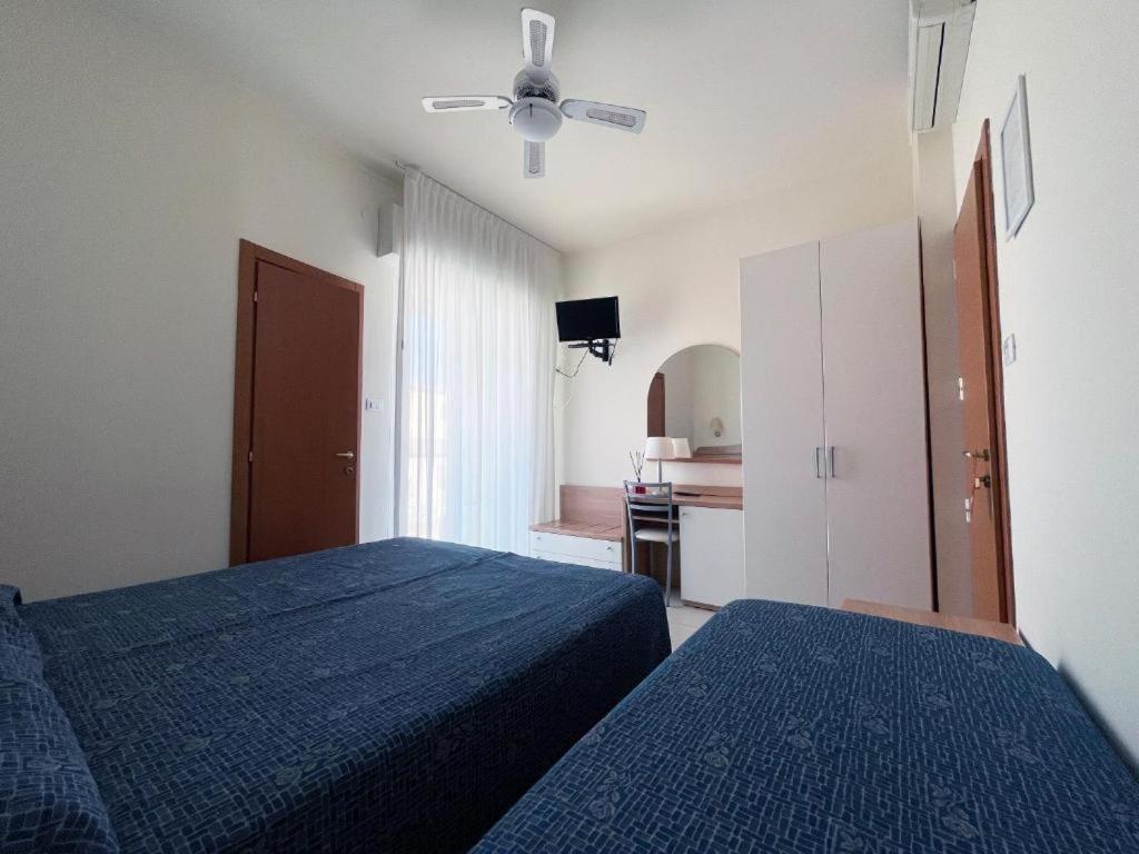 Hotel Majestic Senigallia Esterno foto