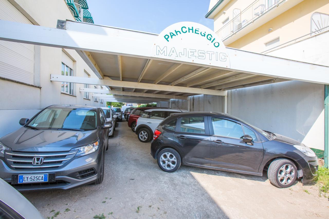 Hotel Majestic Senigallia Esterno foto
