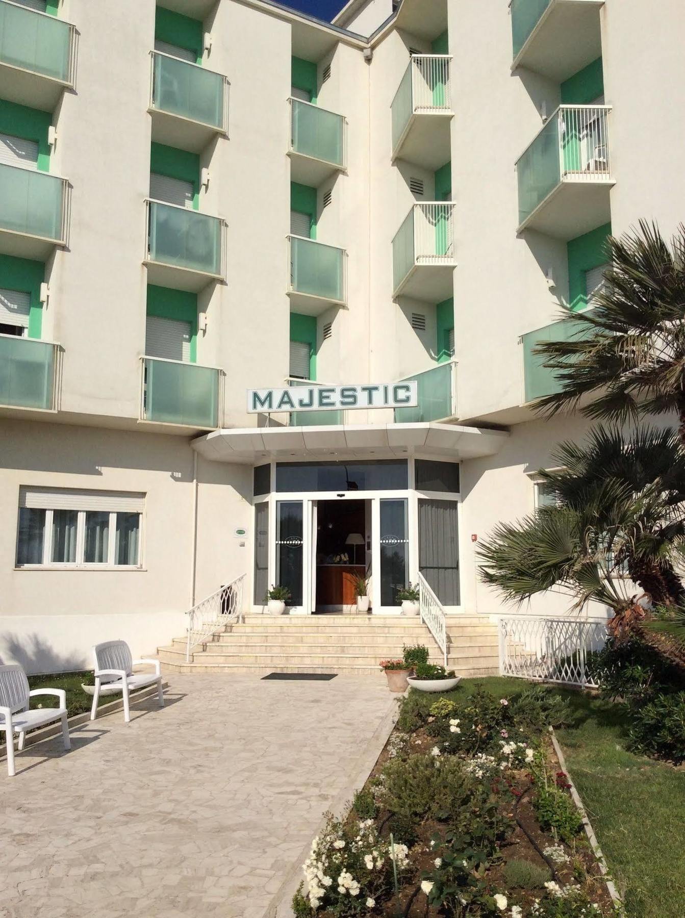 Hotel Majestic Senigallia Esterno foto